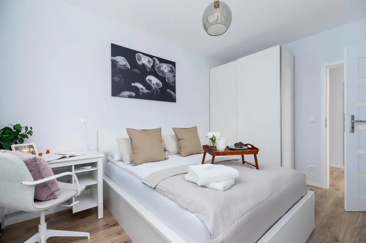 Cracow Apartment Bronowicka With Parking By Noclegi Renters Krakow 0*,  Poland