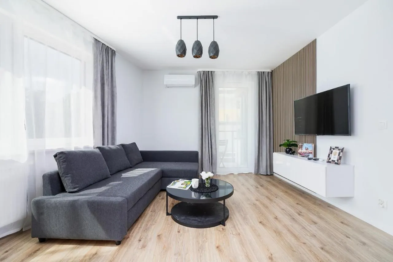 Cracow Apartment Bronowicka With Parking By Noclegi Renters Krakow